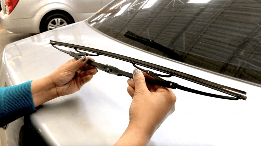 How to Change Your Wiper Blades